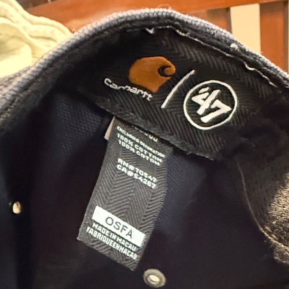 Carhartt Black Cap with Red and Blue Logo - Picture 3 of 6